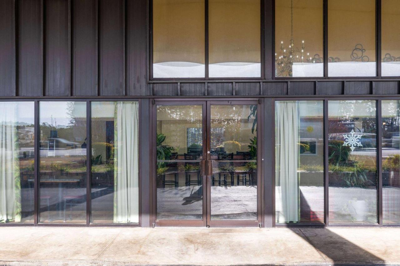 Days Inn By Wyndham Florence/I-95 North Bagian luar foto